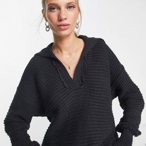 NWT Free People Marlie Black Fringed V-Neck Ribbed Pullover - Size Medium